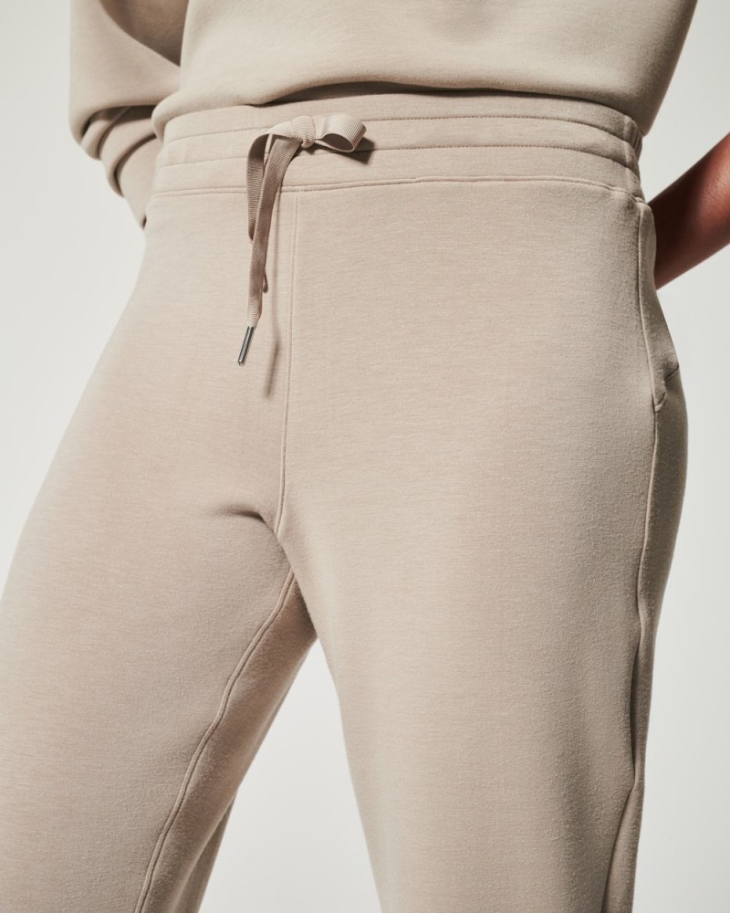 Spanx AirEssentials Tapered Pant Beige | ASZKDER-07