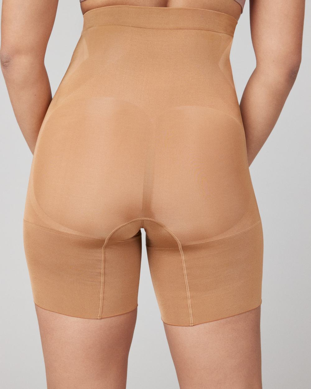 Spanx OnCore High-Waisted Mid-Thigh Short Beige | HMBTLVS-96