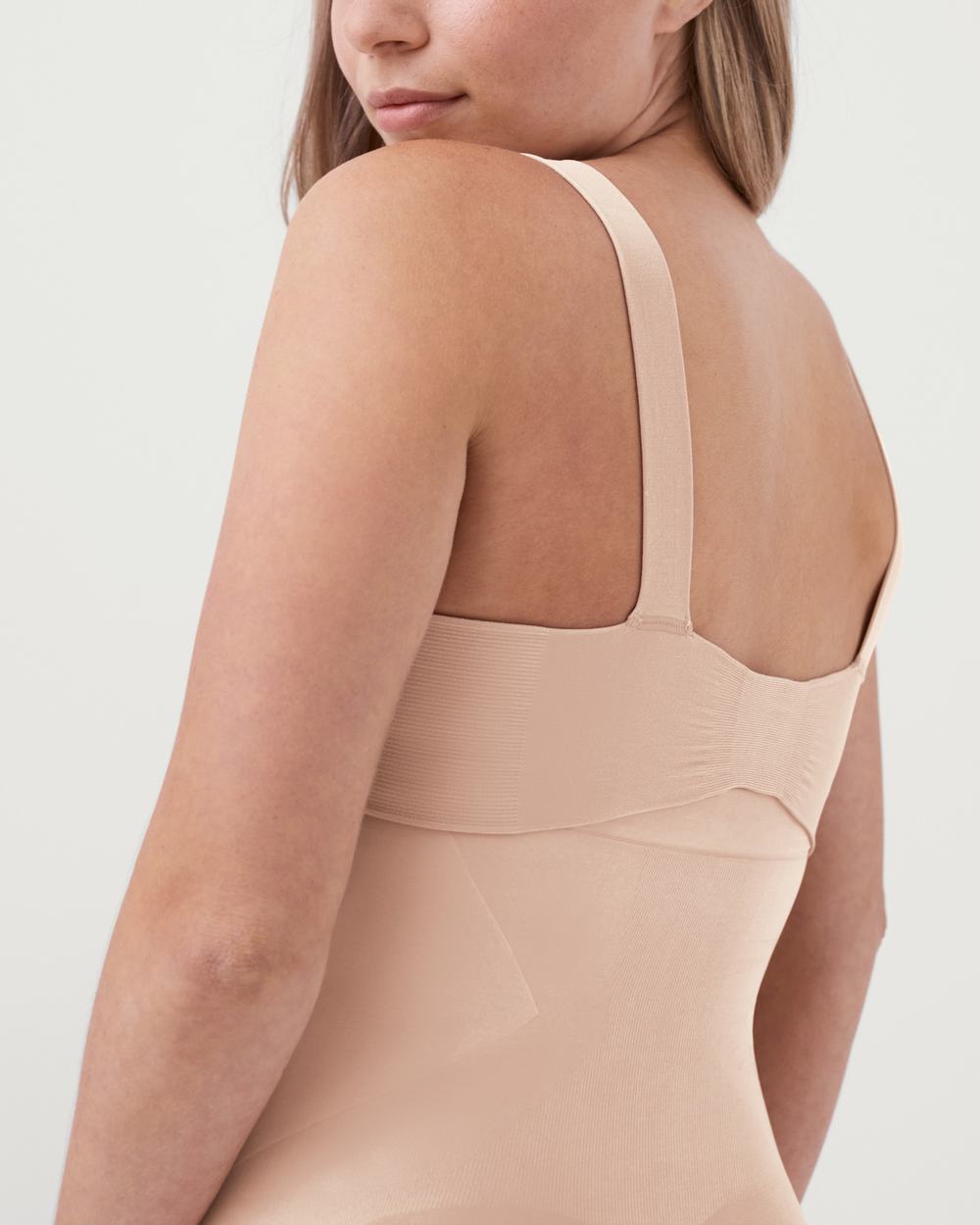 Spanx OnCore High-Waisted Mid-Thigh Short Beige | WUSDLVP-57