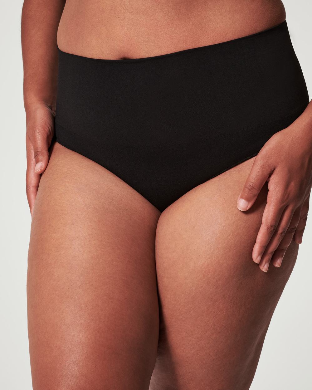 Spanx EcoCare Seamless Shaping Thong Black | PQNHSBI-84